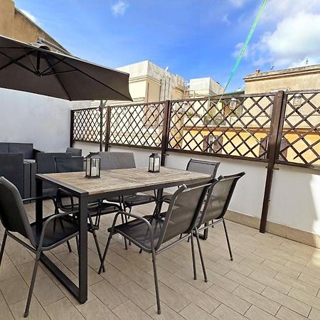 Rome Apartment With Terrace Autonomous Экстерьер фото
